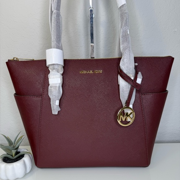 Michael Kors Large Charlotte Tote Bag Luggage Leather Oxblood (NWT) - Picture 2 of 10